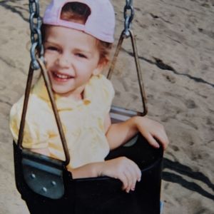 Meet your Posher, Danaé